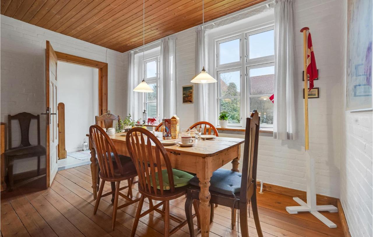 Lovely Home In Sonderborg With Kitchen Exteriér fotografie